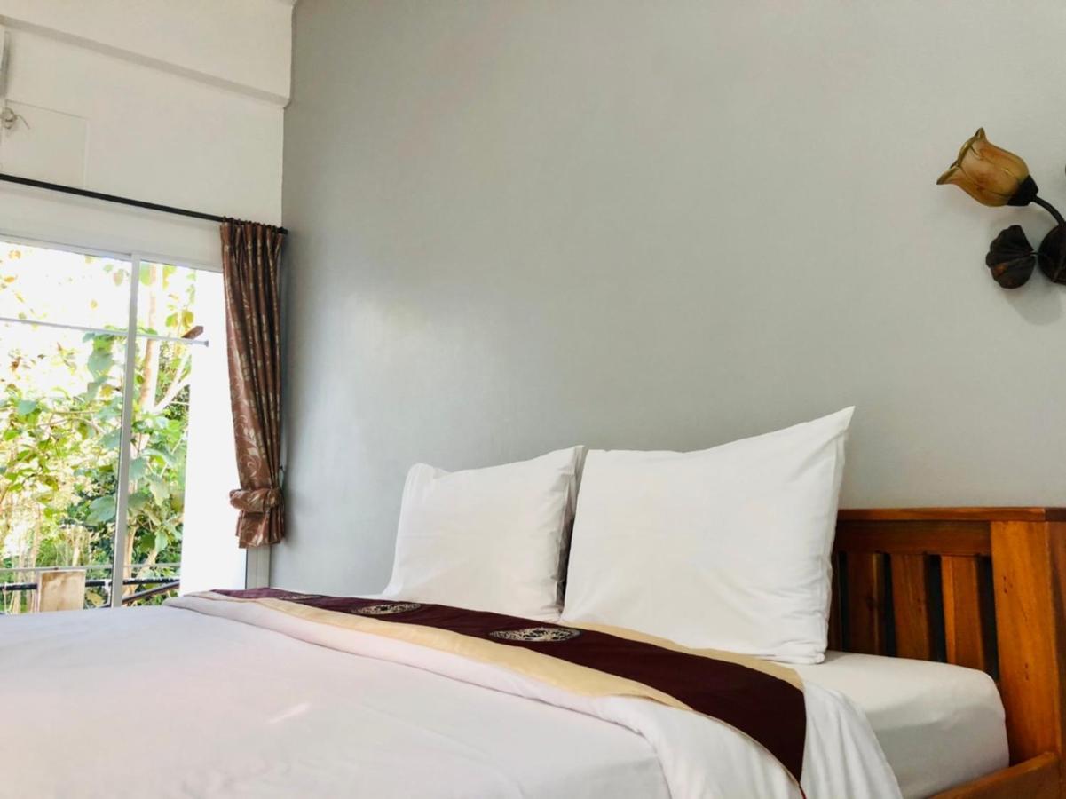 Baanlugchange Hotel Chanthaburi Dış mekan fotoğraf