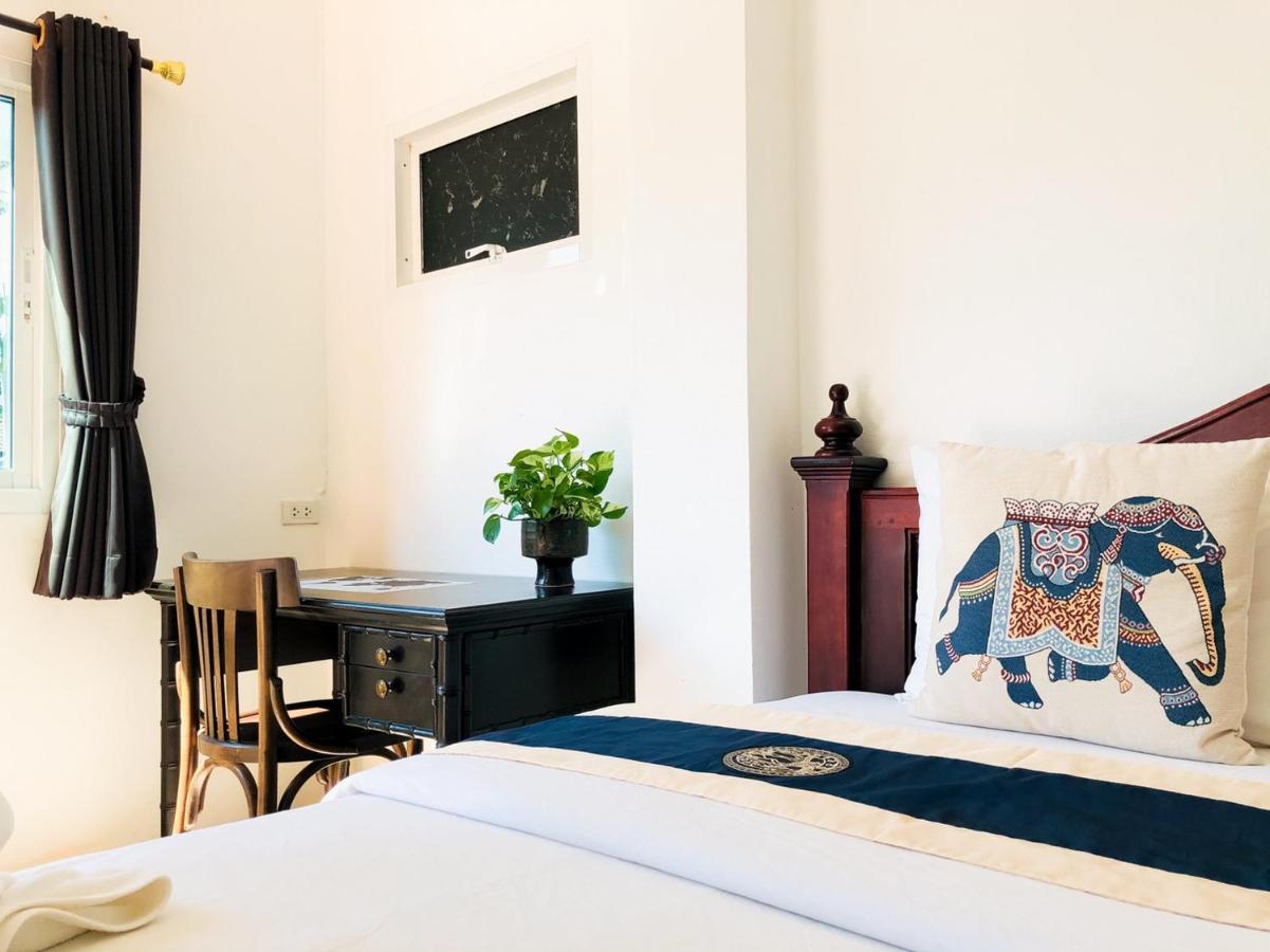 Baanlugchange Hotel Chanthaburi Dış mekan fotoğraf