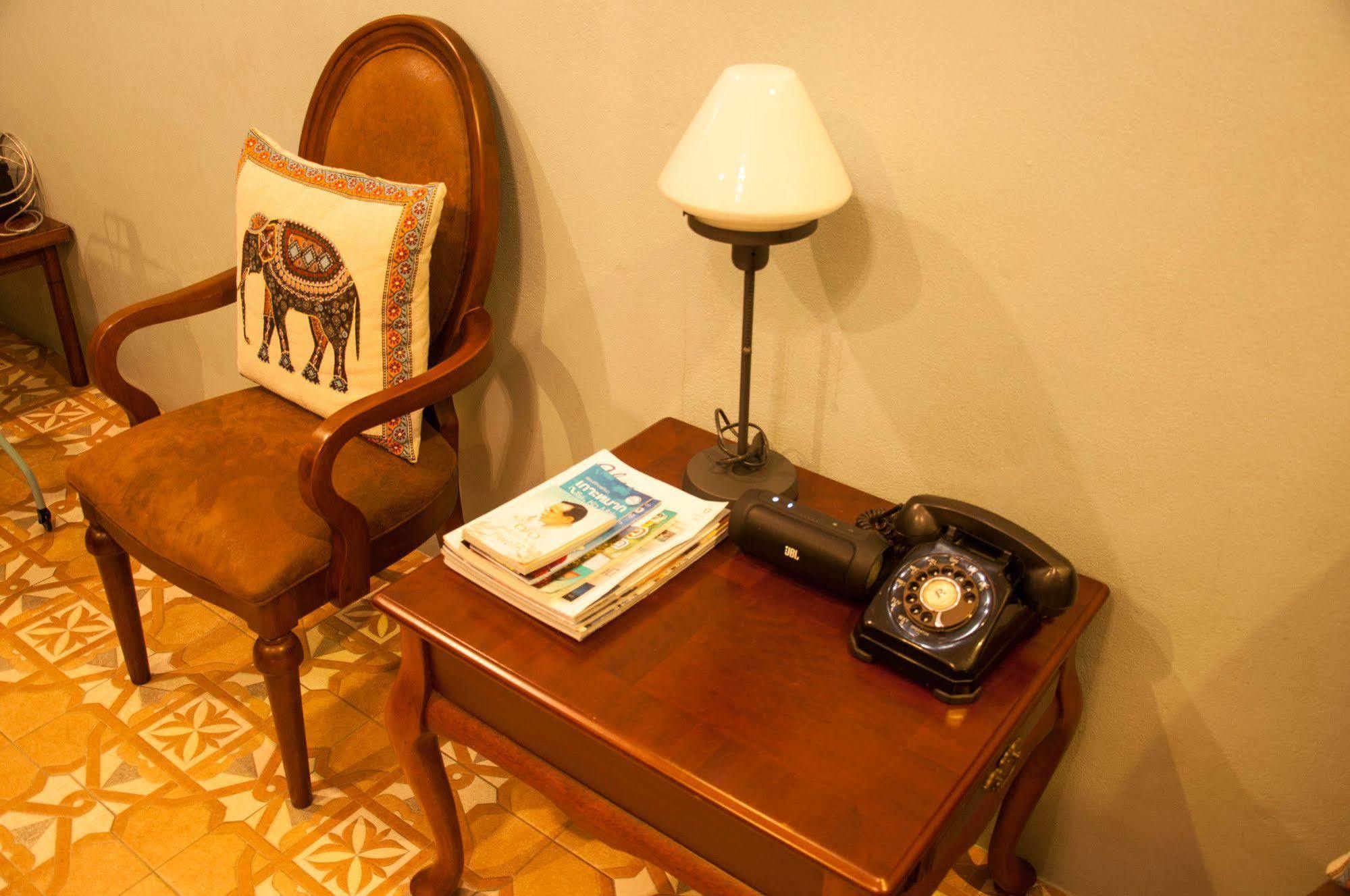 Baanlugchange Hotel Chanthaburi Dış mekan fotoğraf